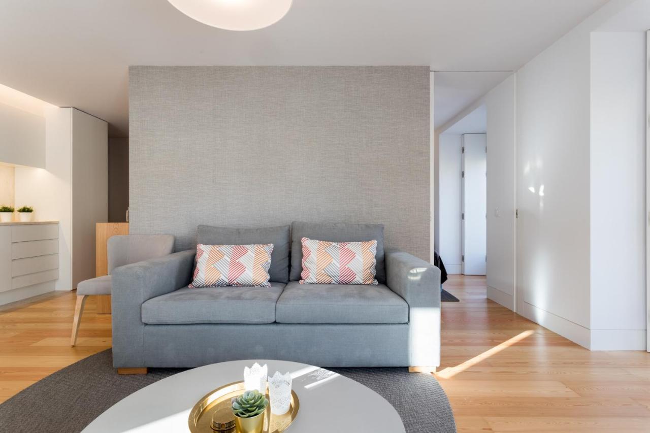 Flh Chiado Elegant Apartment Lisboa Kültér fotó